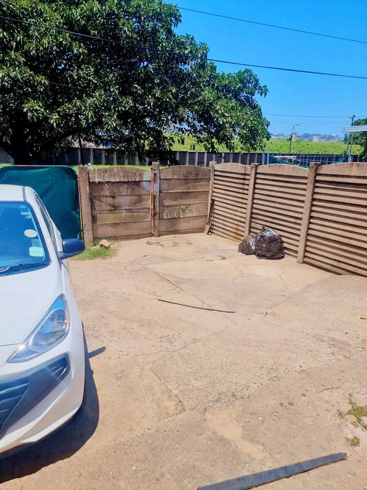 2 Bedroom Property for Sale in Bluff KwaZulu-Natal