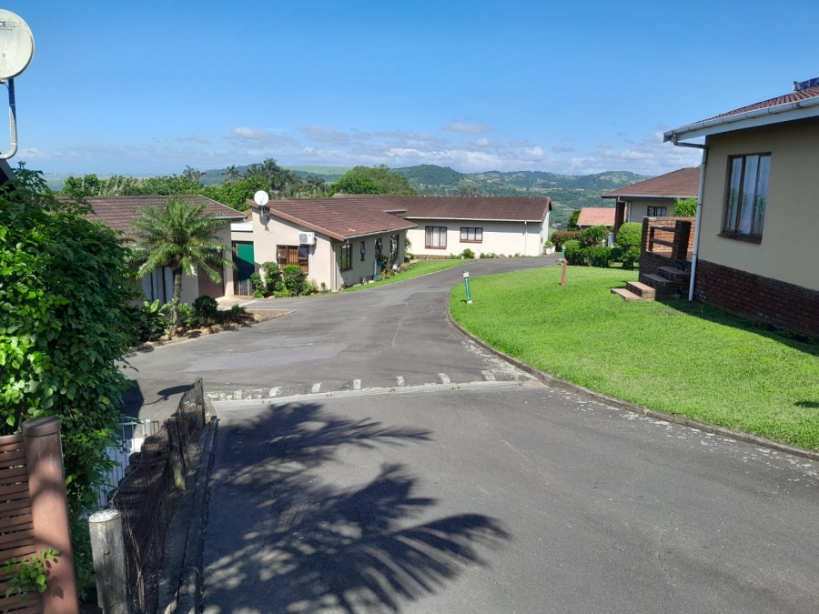 2 Bedroom Property for Sale in Lower Illovo KwaZulu-Natal