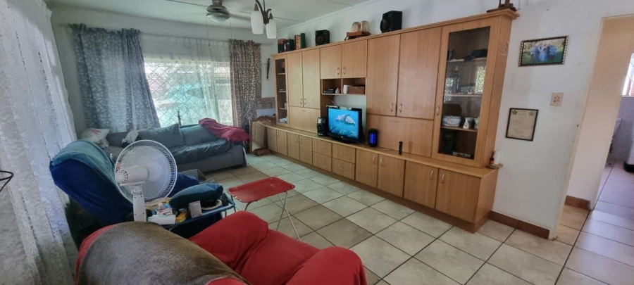 2 Bedroom Property for Sale in Sunwich Port KwaZulu-Natal