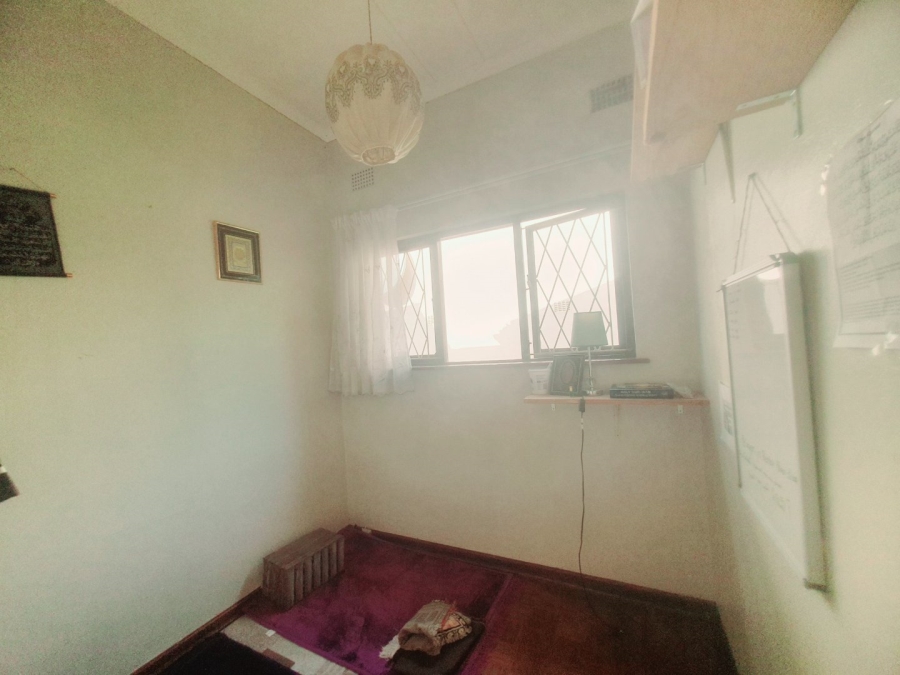 To Let 4 Bedroom Property for Rent in Anerley KwaZulu-Natal