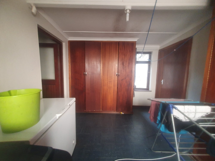 To Let 4 Bedroom Property for Rent in Anerley KwaZulu-Natal