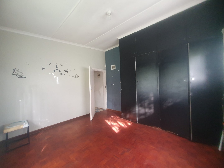 To Let 4 Bedroom Property for Rent in Anerley KwaZulu-Natal