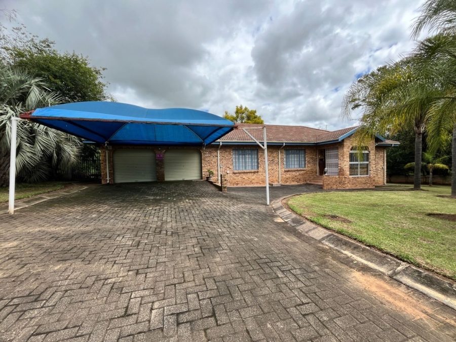 3 Bedroom Property for Sale in Aviary Hill KwaZulu-Natal