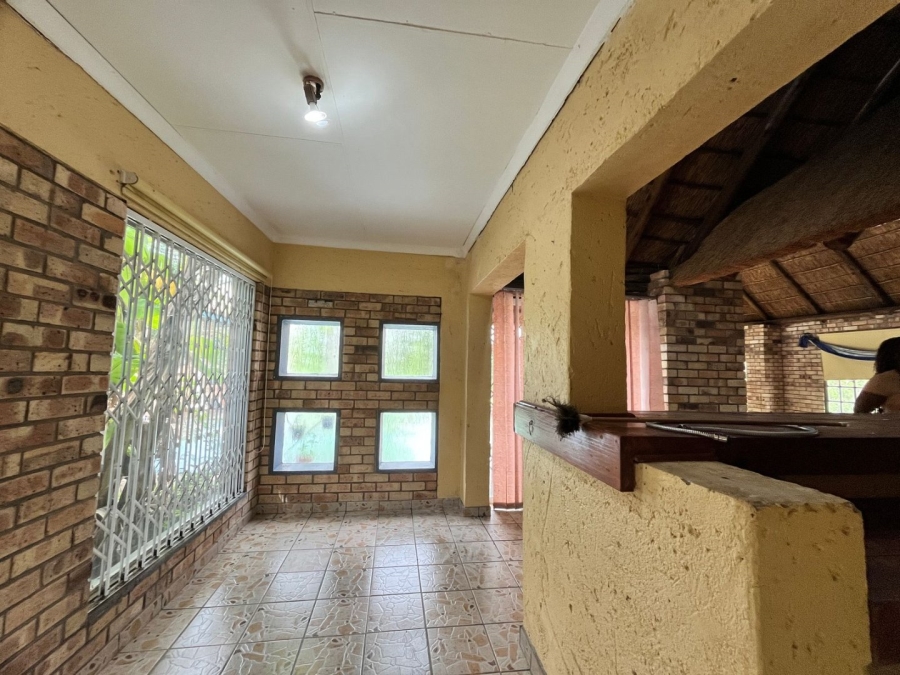 3 Bedroom Property for Sale in Aviary Hill KwaZulu-Natal