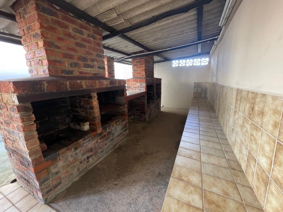 3 Bedroom Property for Sale in Margate KwaZulu-Natal