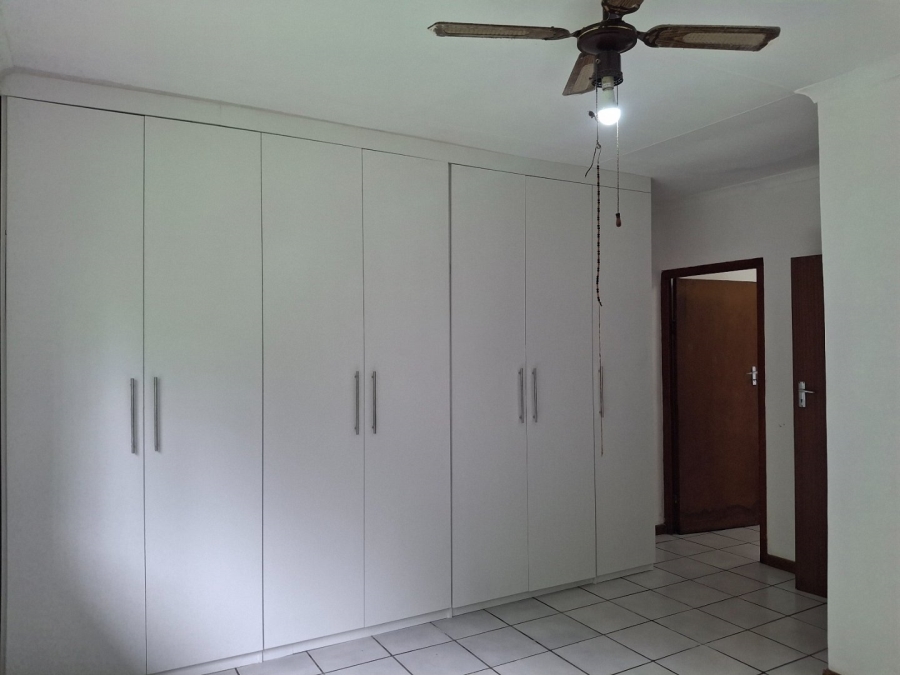 3 Bedroom Property for Sale in Margate KwaZulu-Natal