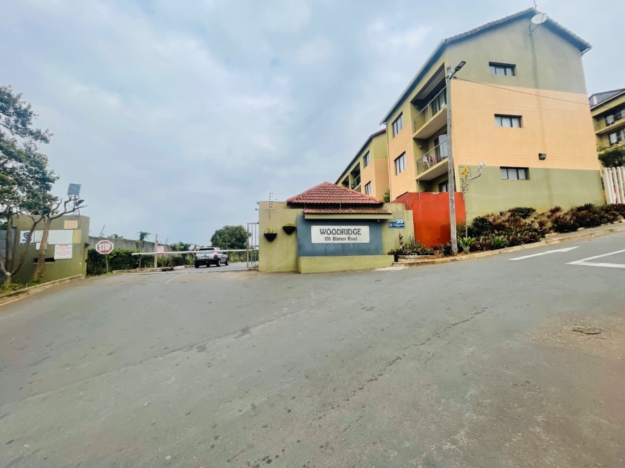 To Let 2 Bedroom Property for Rent in Montclair KwaZulu-Natal