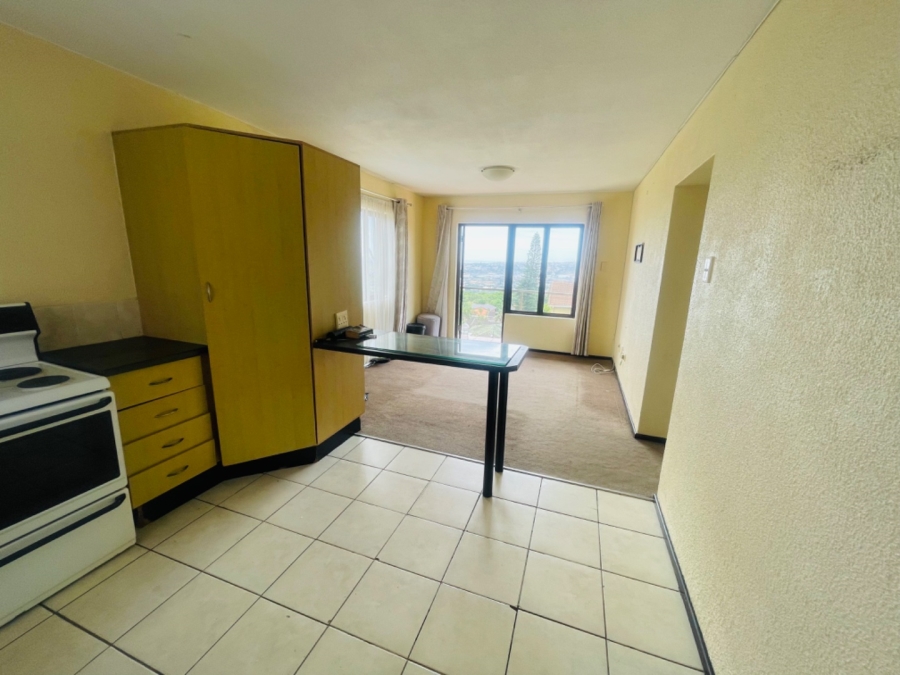 To Let 2 Bedroom Property for Rent in Montclair KwaZulu-Natal