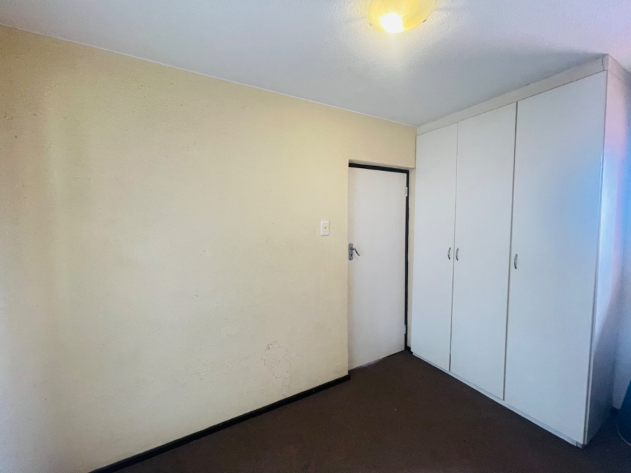 To Let 2 Bedroom Property for Rent in Montclair KwaZulu-Natal