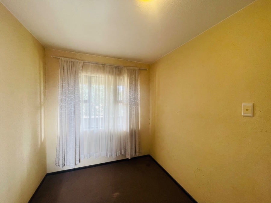 To Let 2 Bedroom Property for Rent in Montclair KwaZulu-Natal