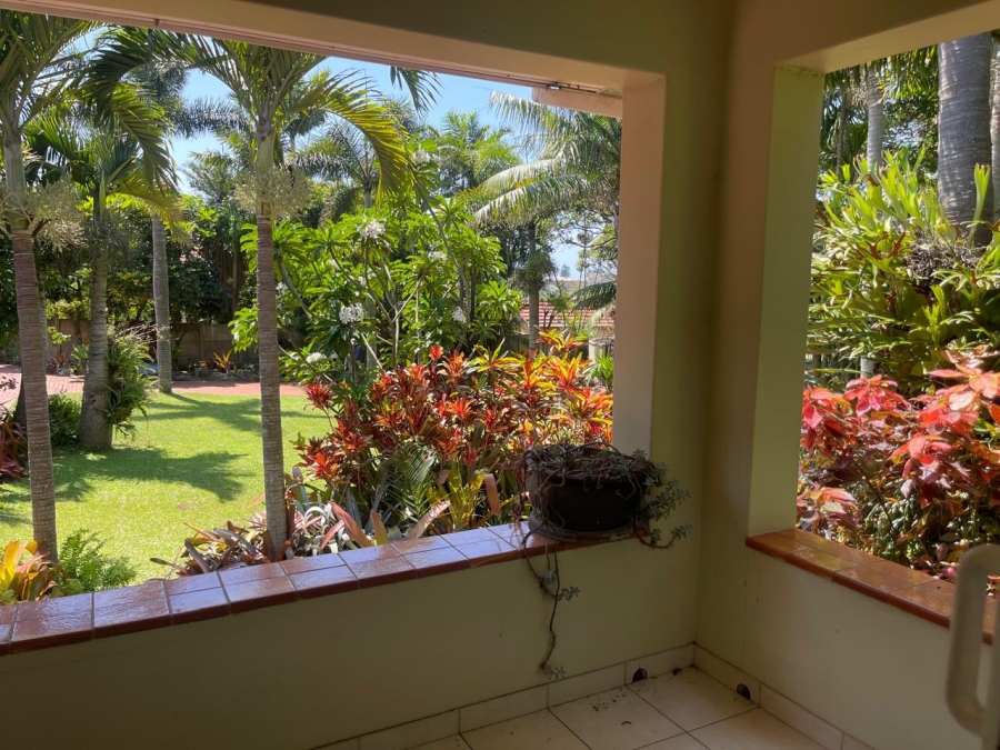 5 Bedroom Property for Sale in Scottburgh Central KwaZulu-Natal