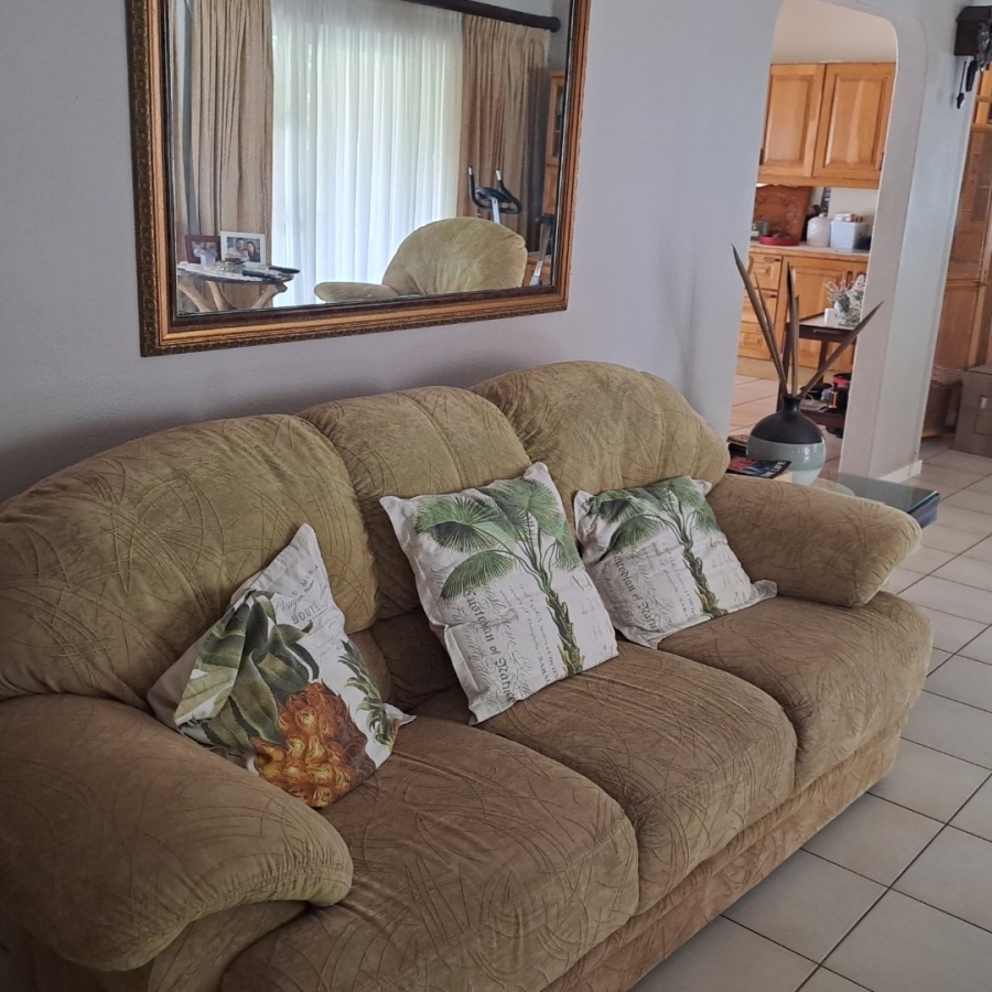 5 Bedroom Property for Sale in Scottburgh Central KwaZulu-Natal