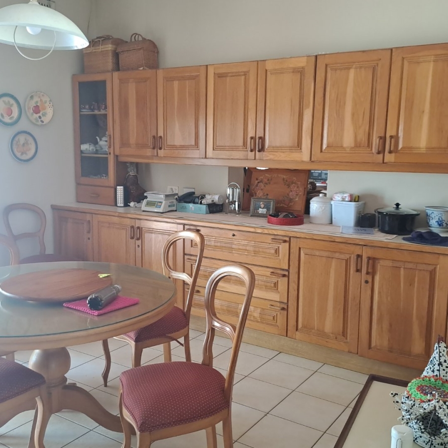 5 Bedroom Property for Sale in Scottburgh Central KwaZulu-Natal
