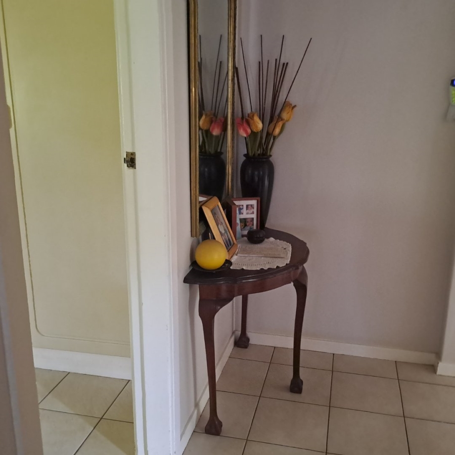 5 Bedroom Property for Sale in Scottburgh Central KwaZulu-Natal