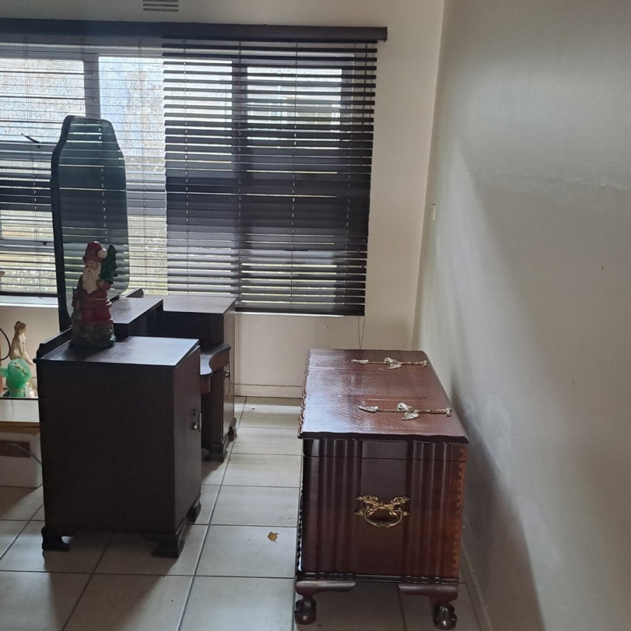 5 Bedroom Property for Sale in Scottburgh Central KwaZulu-Natal
