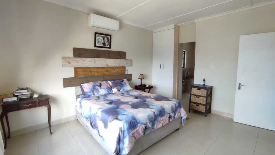 3 Bedroom Property for Sale in Woodgrange KwaZulu-Natal