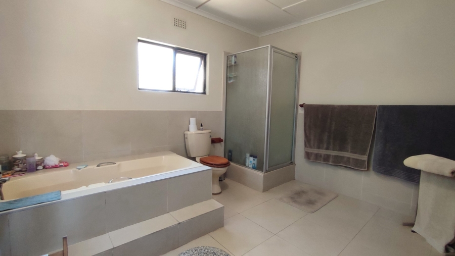 3 Bedroom Property for Sale in Woodgrange KwaZulu-Natal