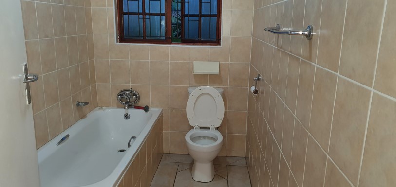 2 Bedroom Property for Sale in Margate KwaZulu-Natal