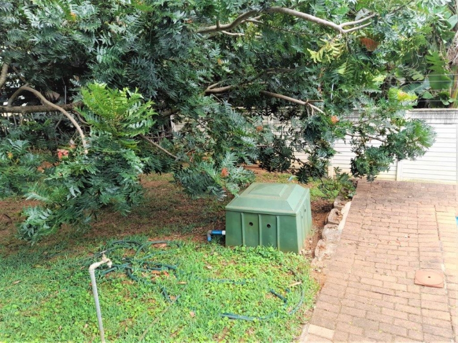 5 Bedroom Property for Sale in Marina Beach KwaZulu-Natal