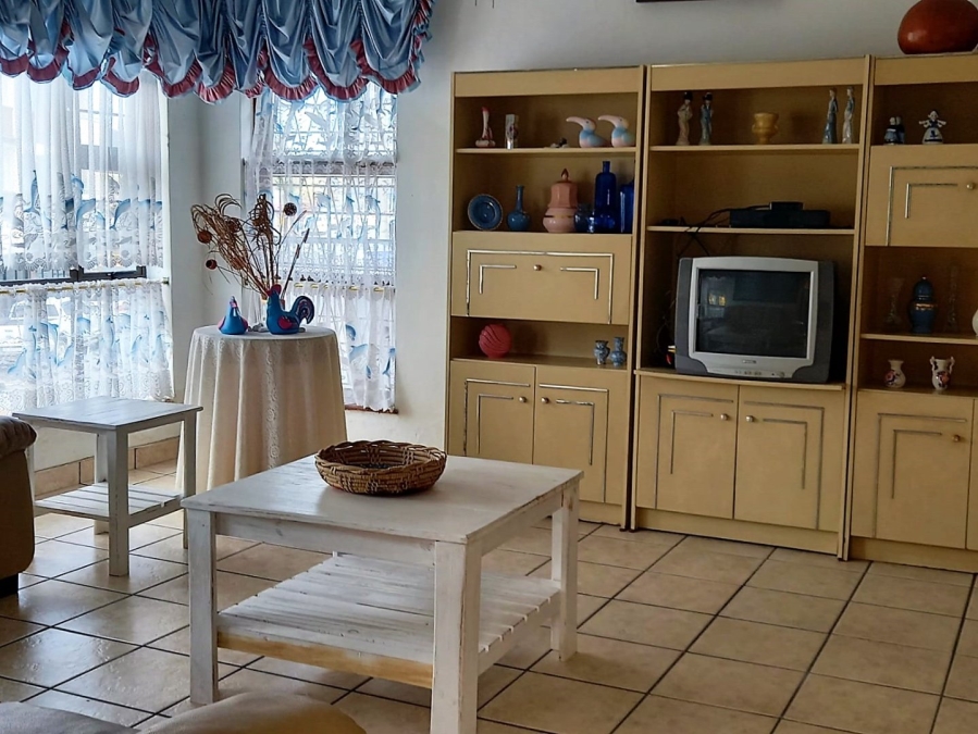 1 Bedroom Property for Sale in Margate KwaZulu-Natal