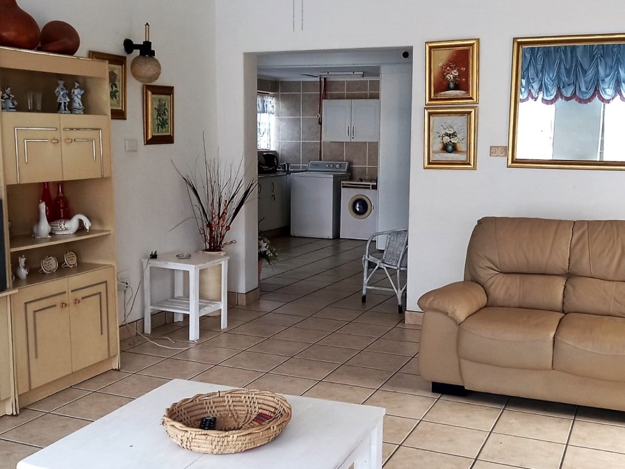 1 Bedroom Property for Sale in Margate KwaZulu-Natal