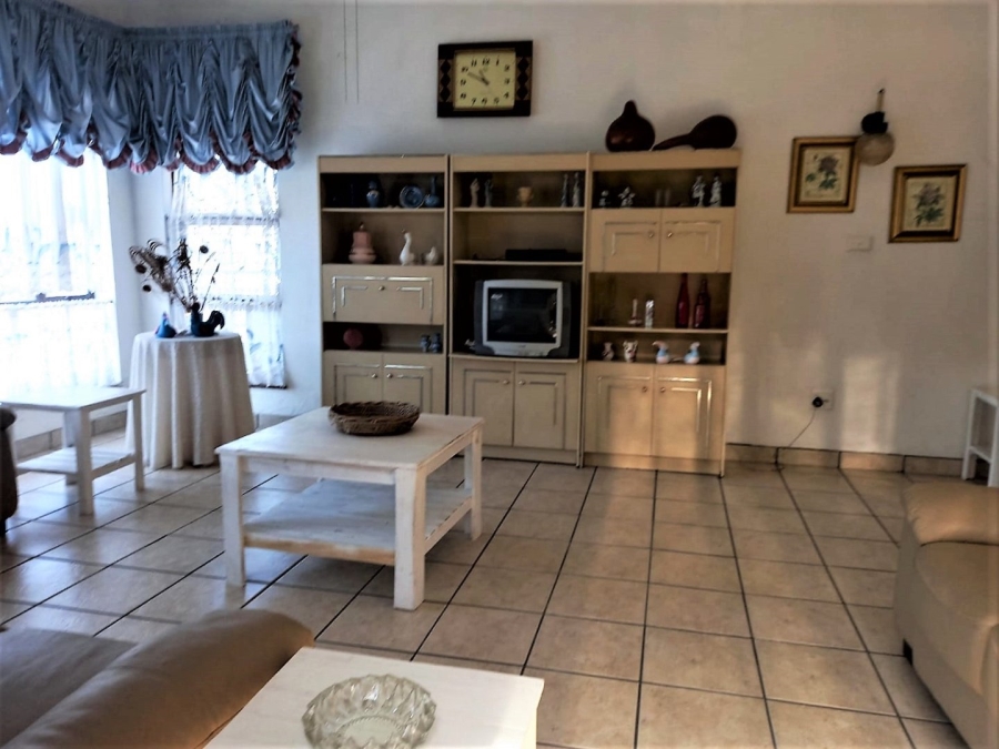 1 Bedroom Property for Sale in Margate KwaZulu-Natal