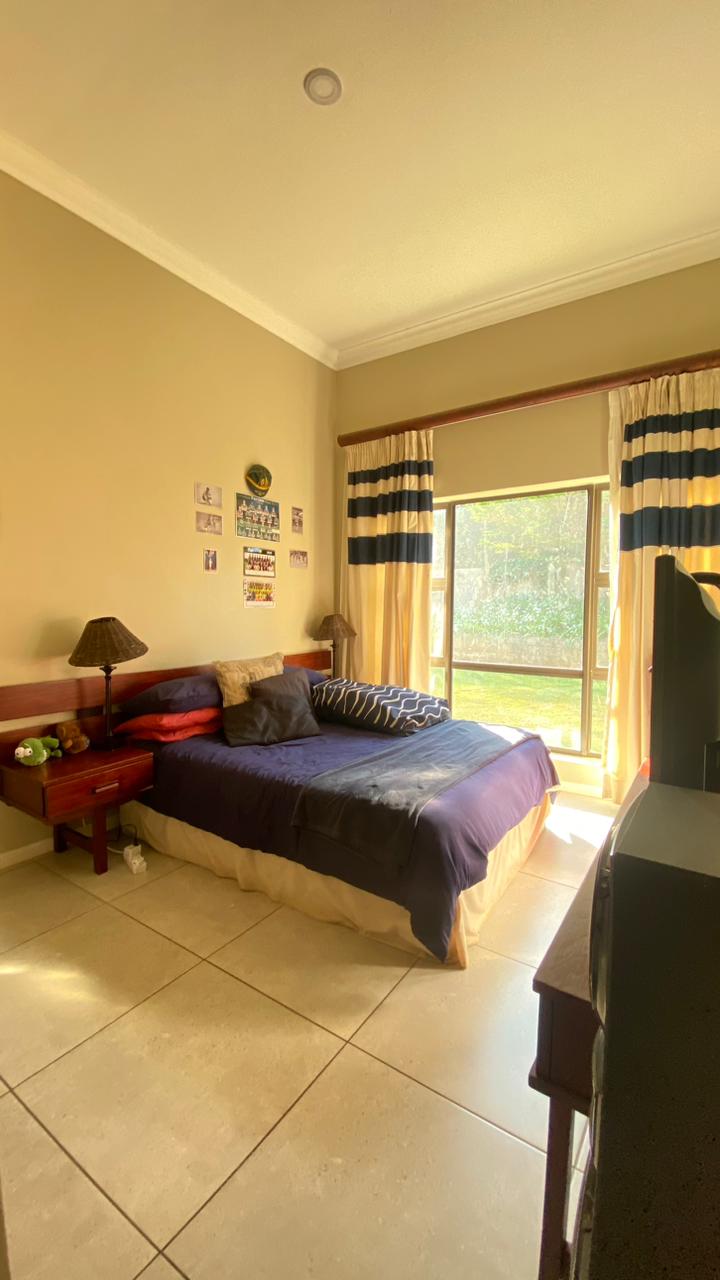 7 Bedroom Property for Sale in Signal Hill KwaZulu-Natal