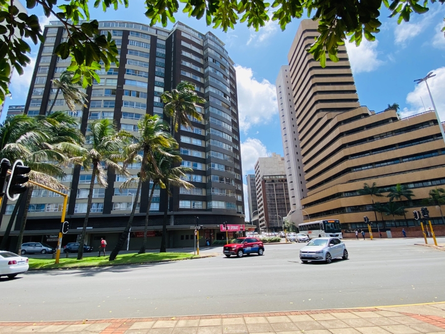 2 Bedroom Property for Sale in Durban Central KwaZulu-Natal