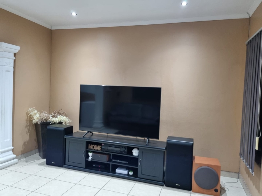 3 Bedroom Property for Sale in Newholme KwaZulu-Natal