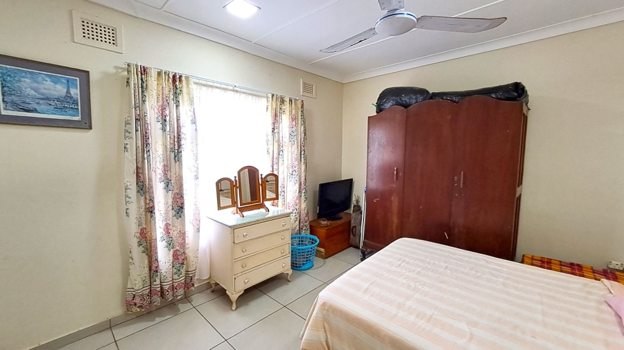 3 Bedroom Property for Sale in Port Edward KwaZulu-Natal