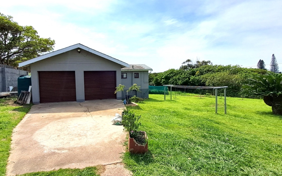 3 Bedroom Property for Sale in Port Edward KwaZulu-Natal