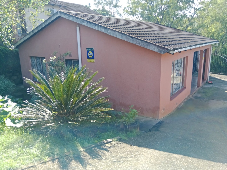 4 Bedroom Property for Sale in Allandale KwaZulu-Natal