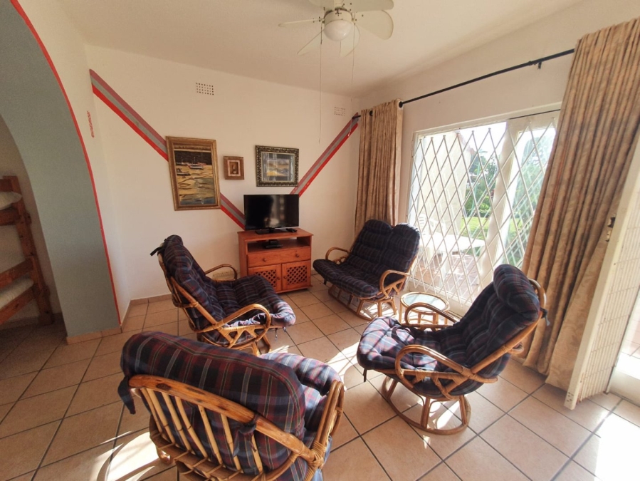 2 Bedroom Property for Sale in Uvongo KwaZulu-Natal