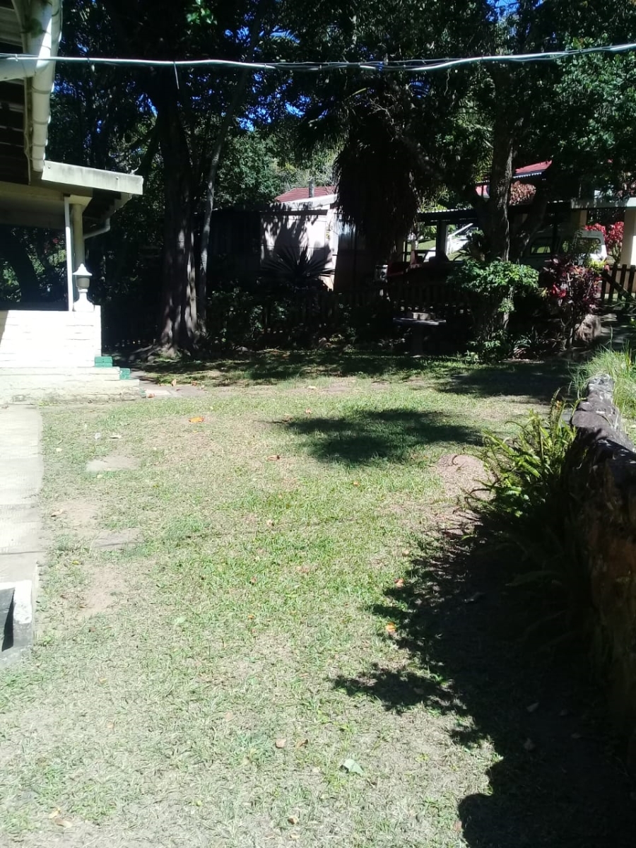 2 Bedroom Property for Sale in Hibberdene KwaZulu-Natal