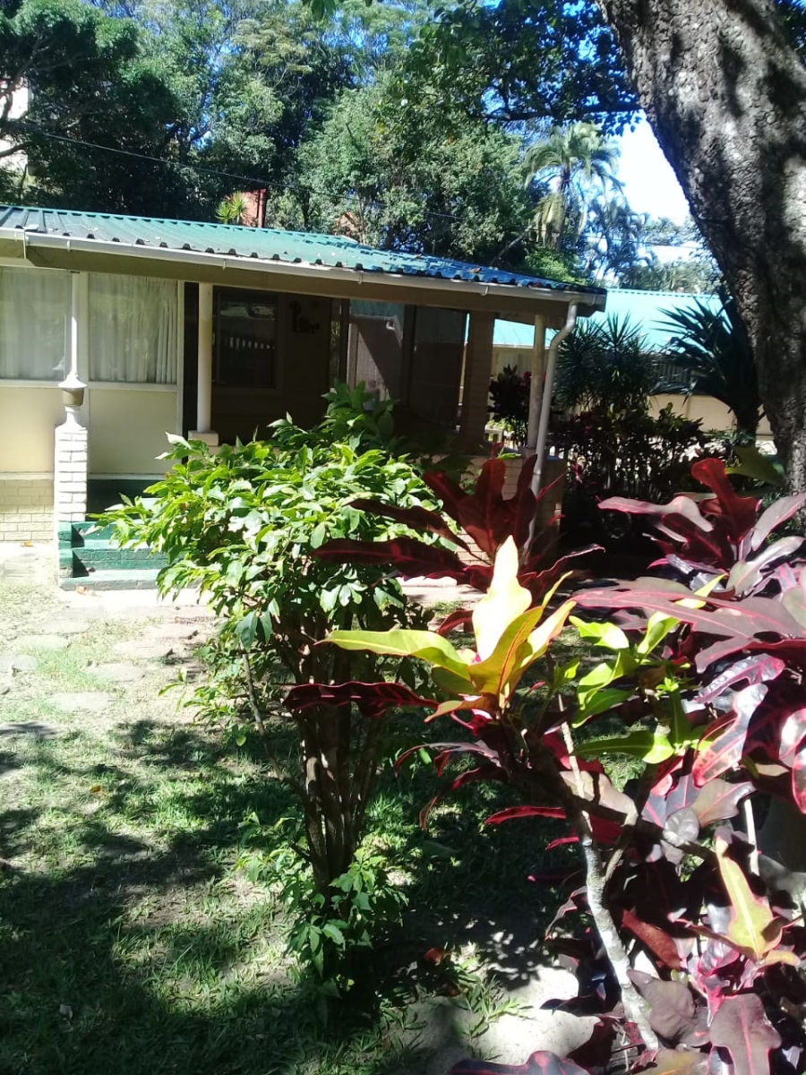 2 Bedroom Property for Sale in Hibberdene KwaZulu-Natal