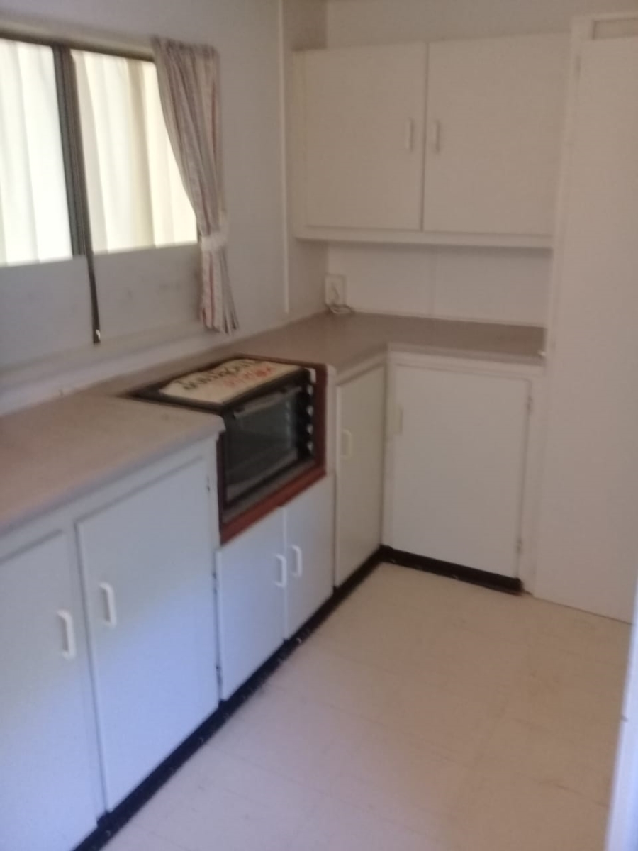 2 Bedroom Property for Sale in Hibberdene KwaZulu-Natal