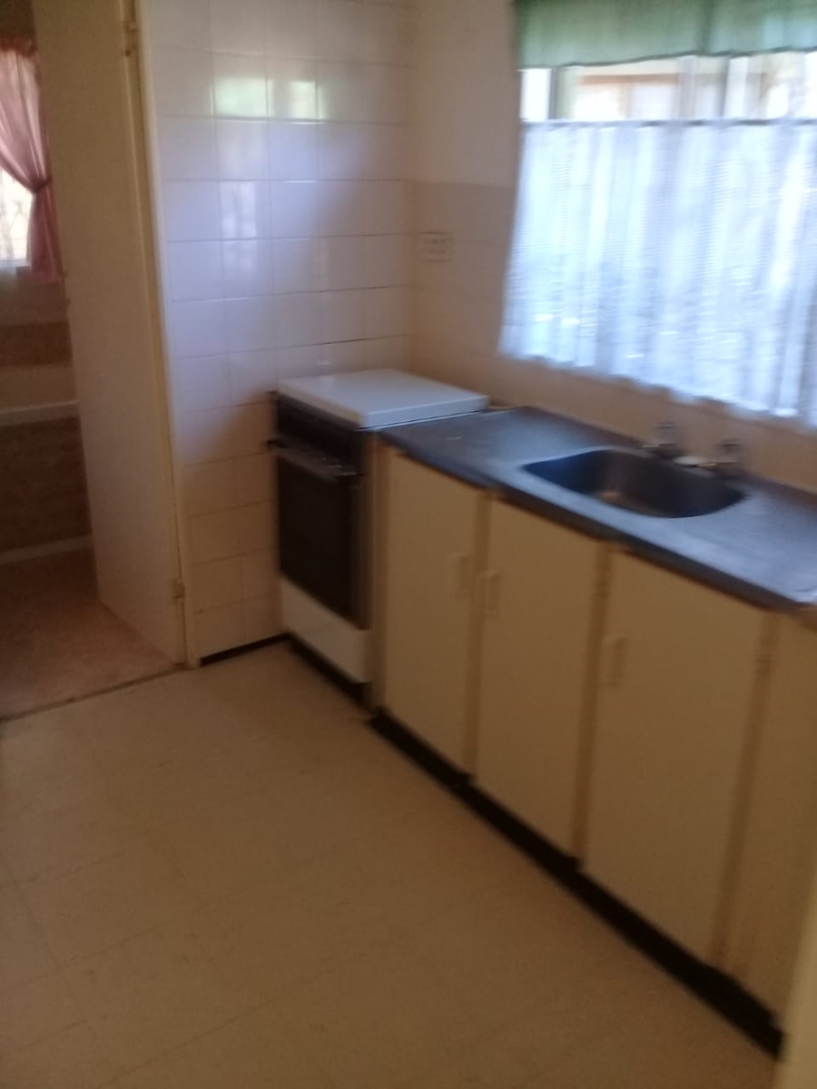 2 Bedroom Property for Sale in Hibberdene KwaZulu-Natal