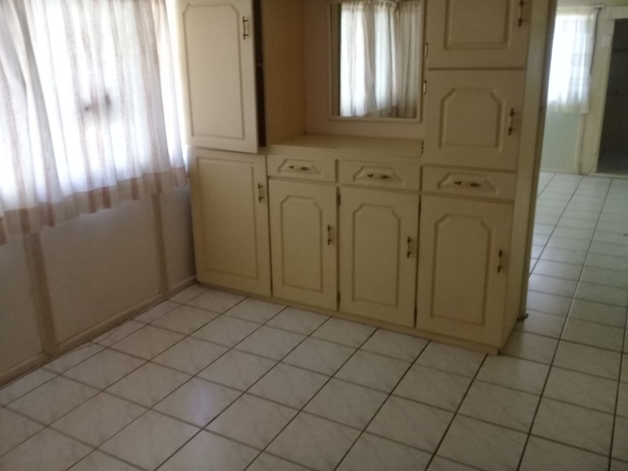 2 Bedroom Property for Sale in Hibberdene KwaZulu-Natal