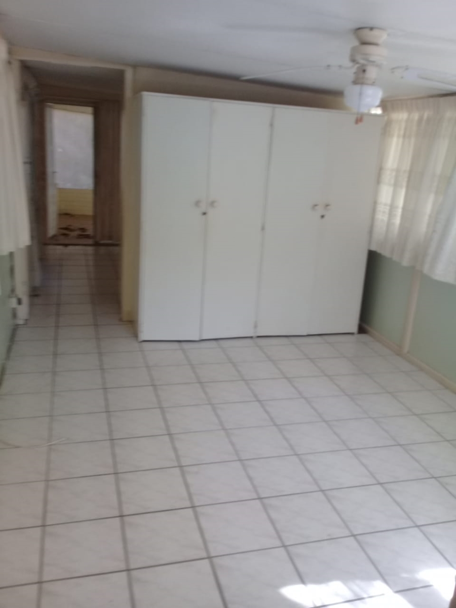 2 Bedroom Property for Sale in Hibberdene KwaZulu-Natal