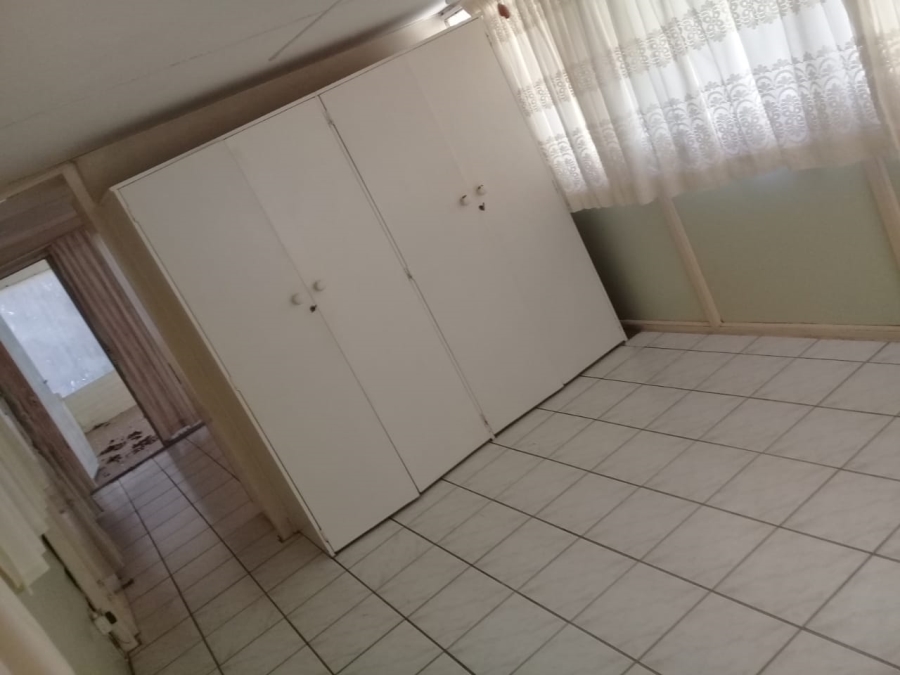 2 Bedroom Property for Sale in Hibberdene KwaZulu-Natal
