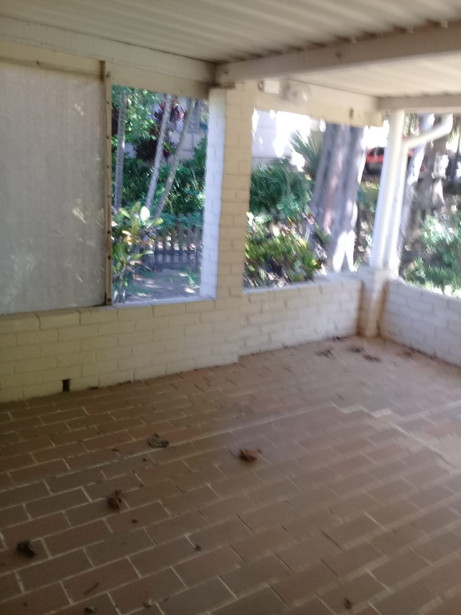 2 Bedroom Property for Sale in Hibberdene KwaZulu-Natal