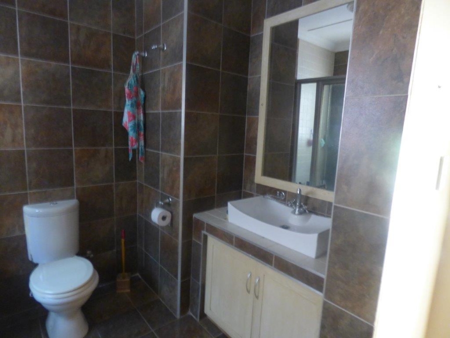 3 Bedroom Property for Sale in Umtentweni KwaZulu-Natal