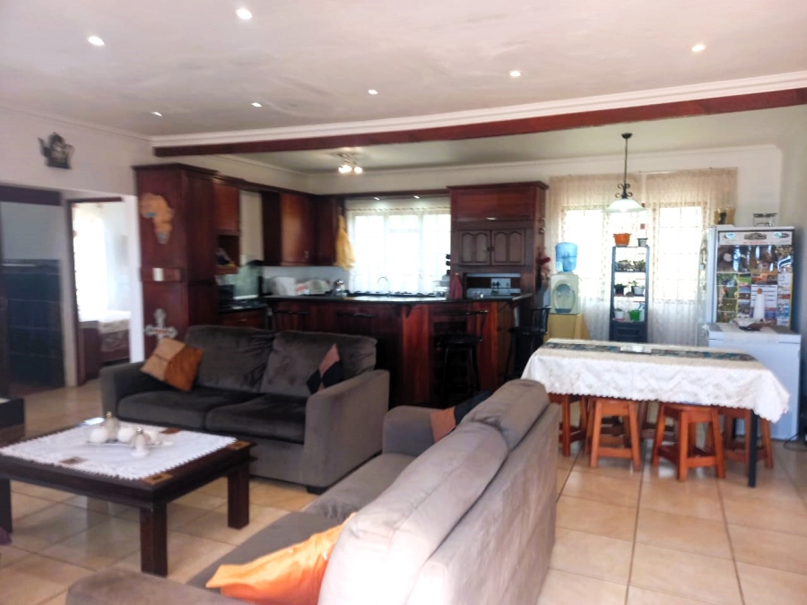 7 Bedroom Property for Sale in Ramsgate KwaZulu-Natal