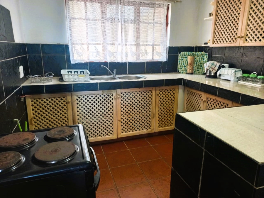 7 Bedroom Property for Sale in Ramsgate KwaZulu-Natal