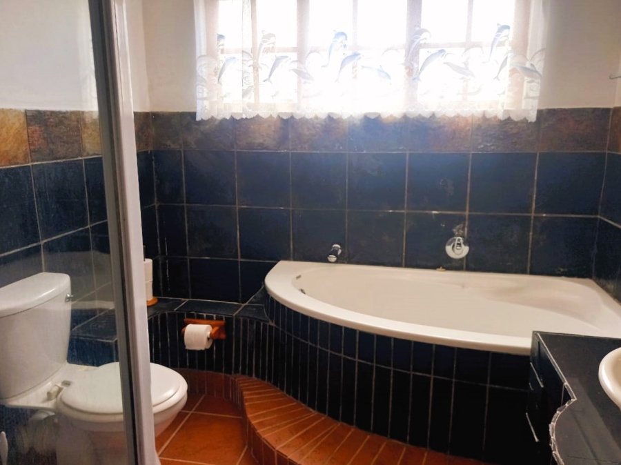 7 Bedroom Property for Sale in Ramsgate KwaZulu-Natal