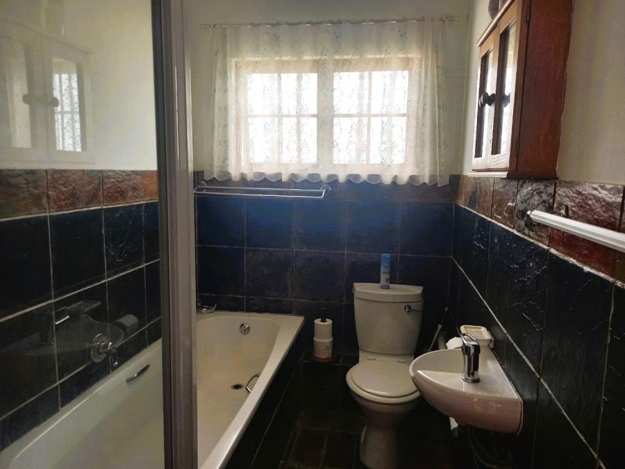 7 Bedroom Property for Sale in Ramsgate KwaZulu-Natal