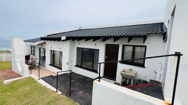 3 Bedroom Property for Sale in Manaba Beach KwaZulu-Natal