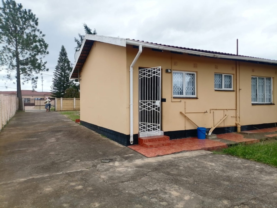 2 Bedroom Property for Sale in Ulundi KwaZulu-Natal