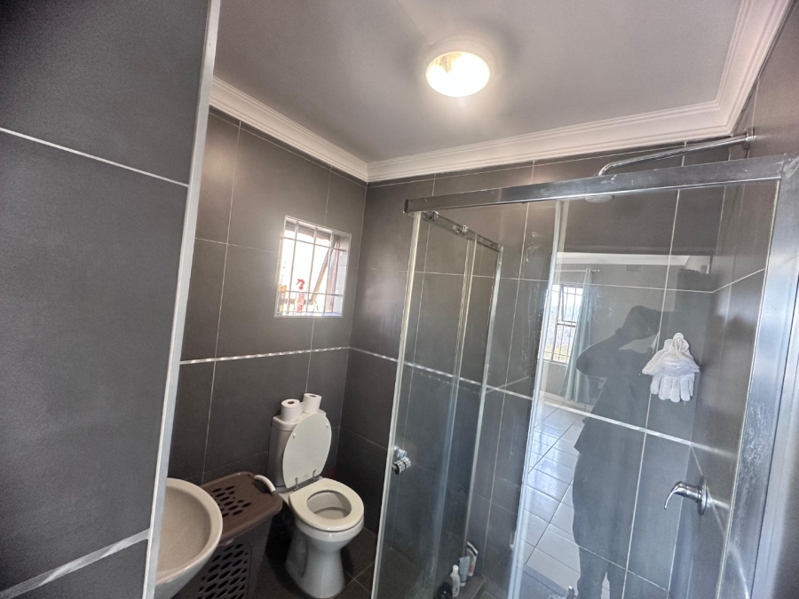  Bedroom Property for Sale in Shallcross KwaZulu-Natal