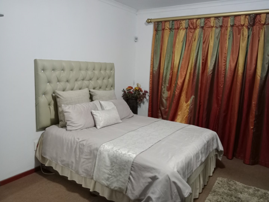 3 Bedroom Property for Sale in Raisethorpe KwaZulu-Natal